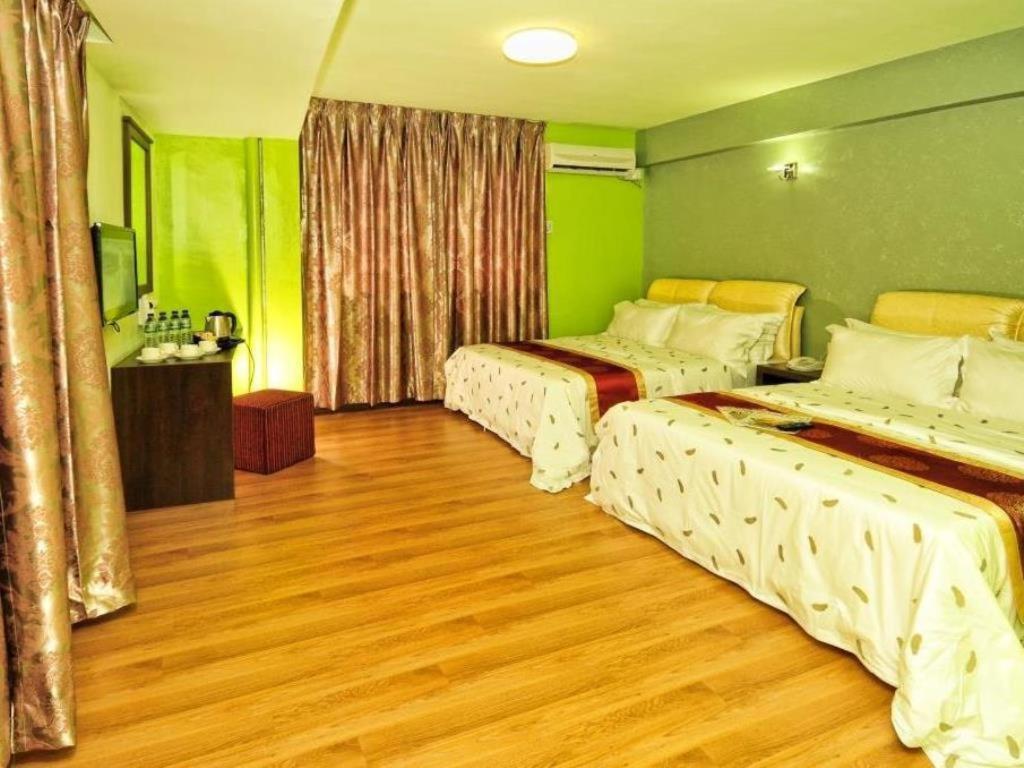 Hotel Zamburger Grand City Malacca Buitenkant foto
